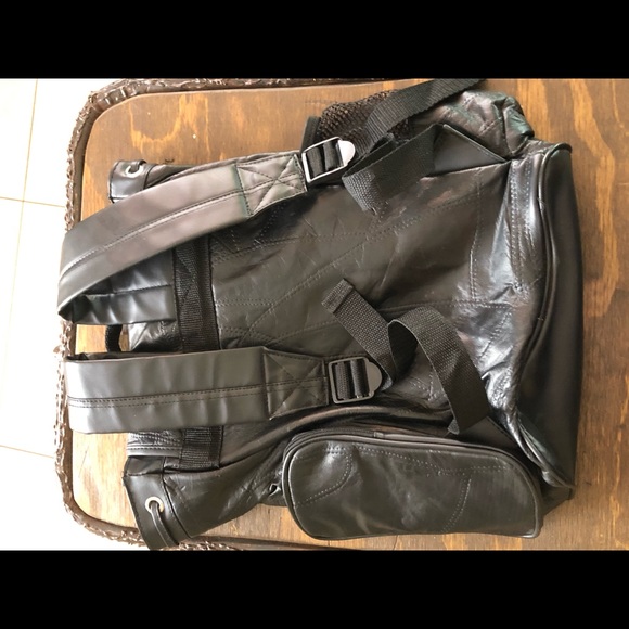 Backpack - Picture 2 of 4